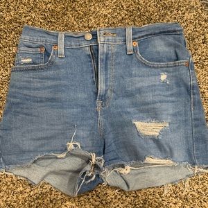 Levi’s shorts